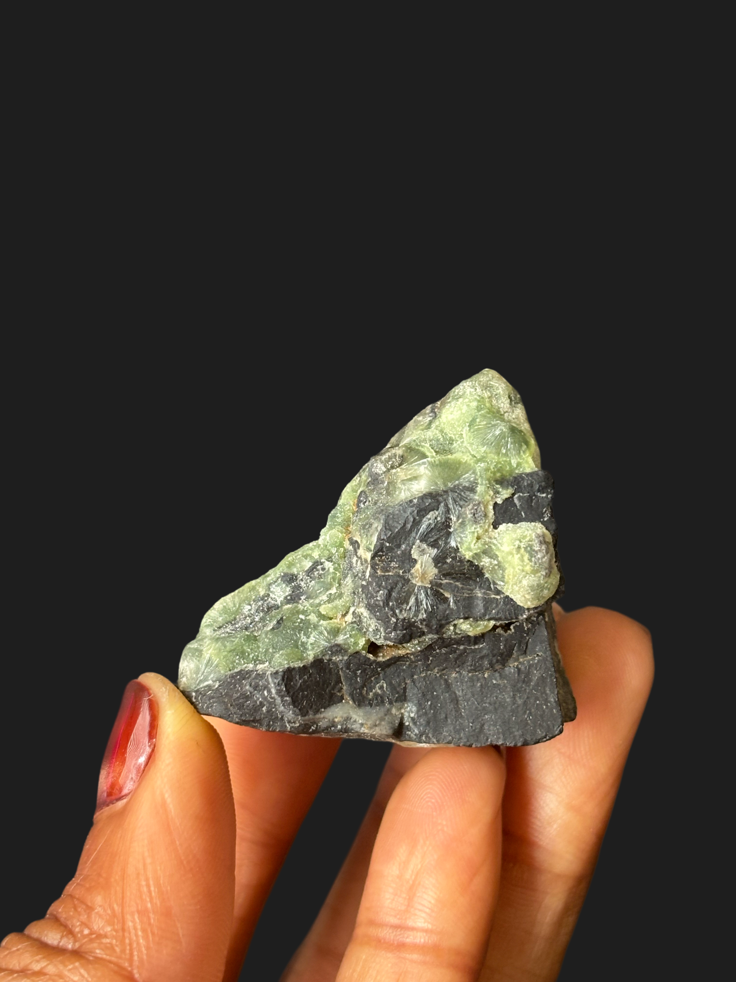 Beautiful Deep Green Wavellite with Cat’s Eye Formations – Mauldin Mountain, Arkansas