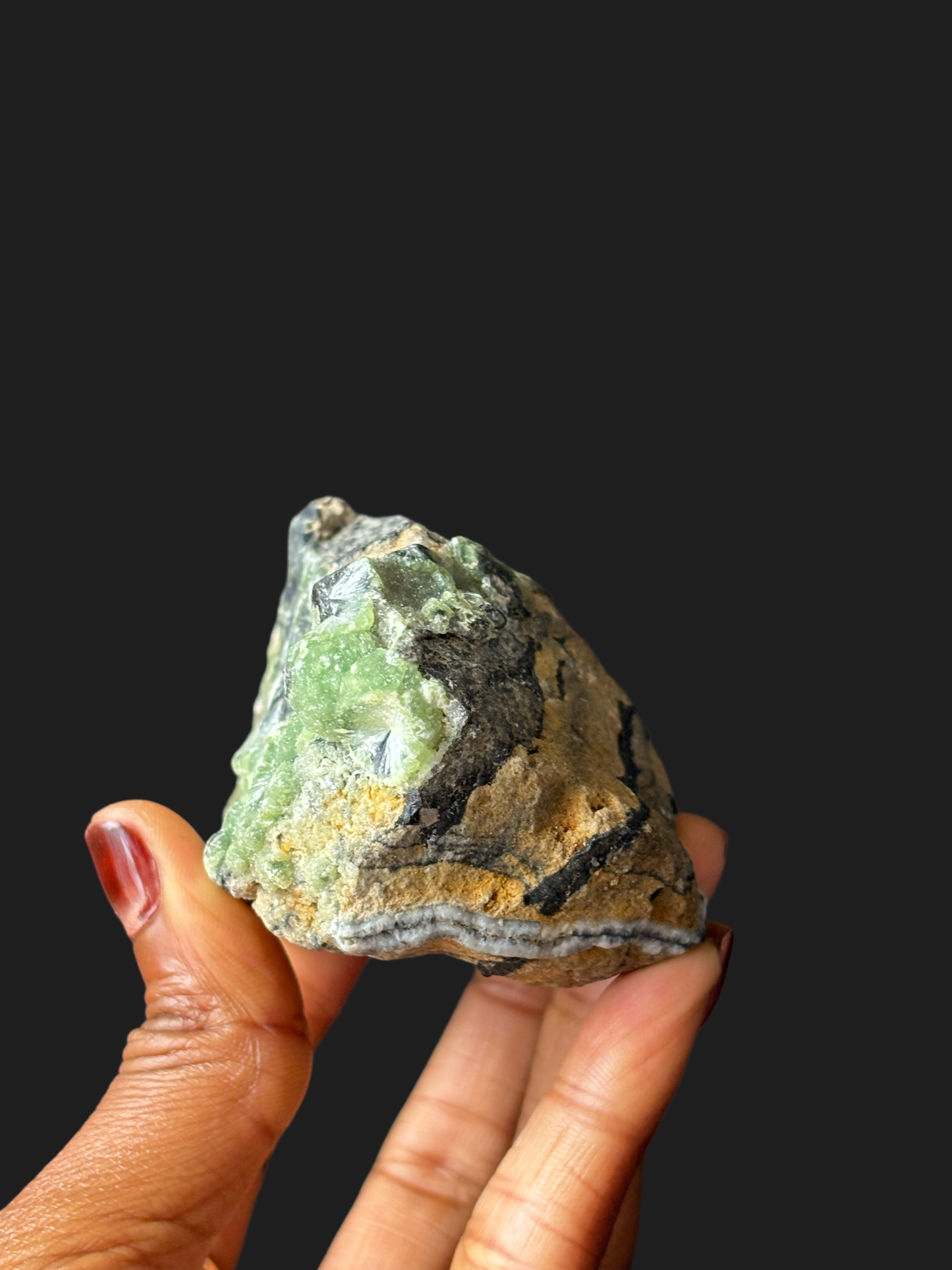 Unique Green Wavellite on Layered Chert & Novaculite Matrix with Quartz Vein – Mauldin Mountain, Arkansas