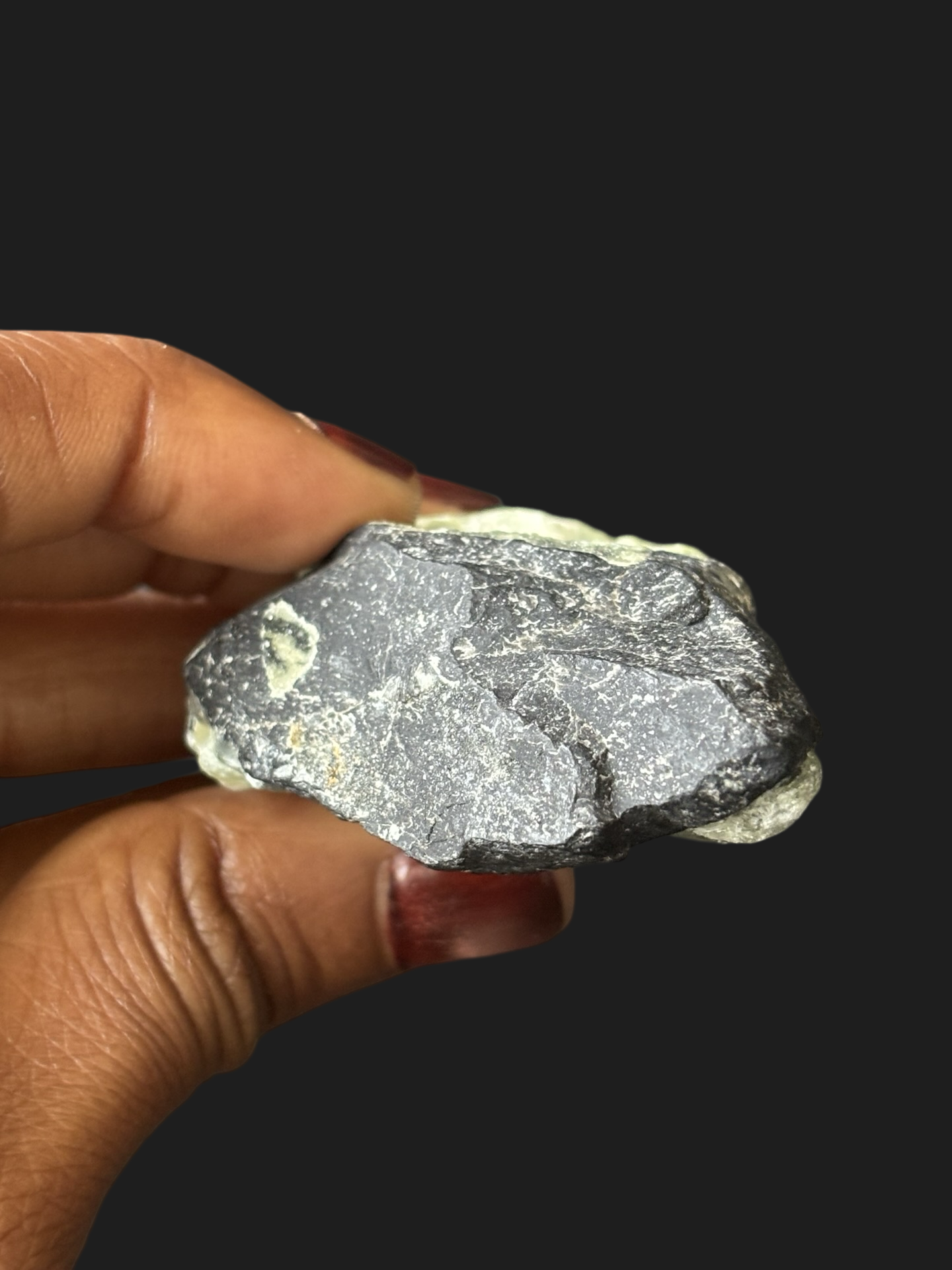 Druzy Wavellite Specimen with Cat Eye Crystals & Iron Deposits – Mauldin Mountain, Arkansas