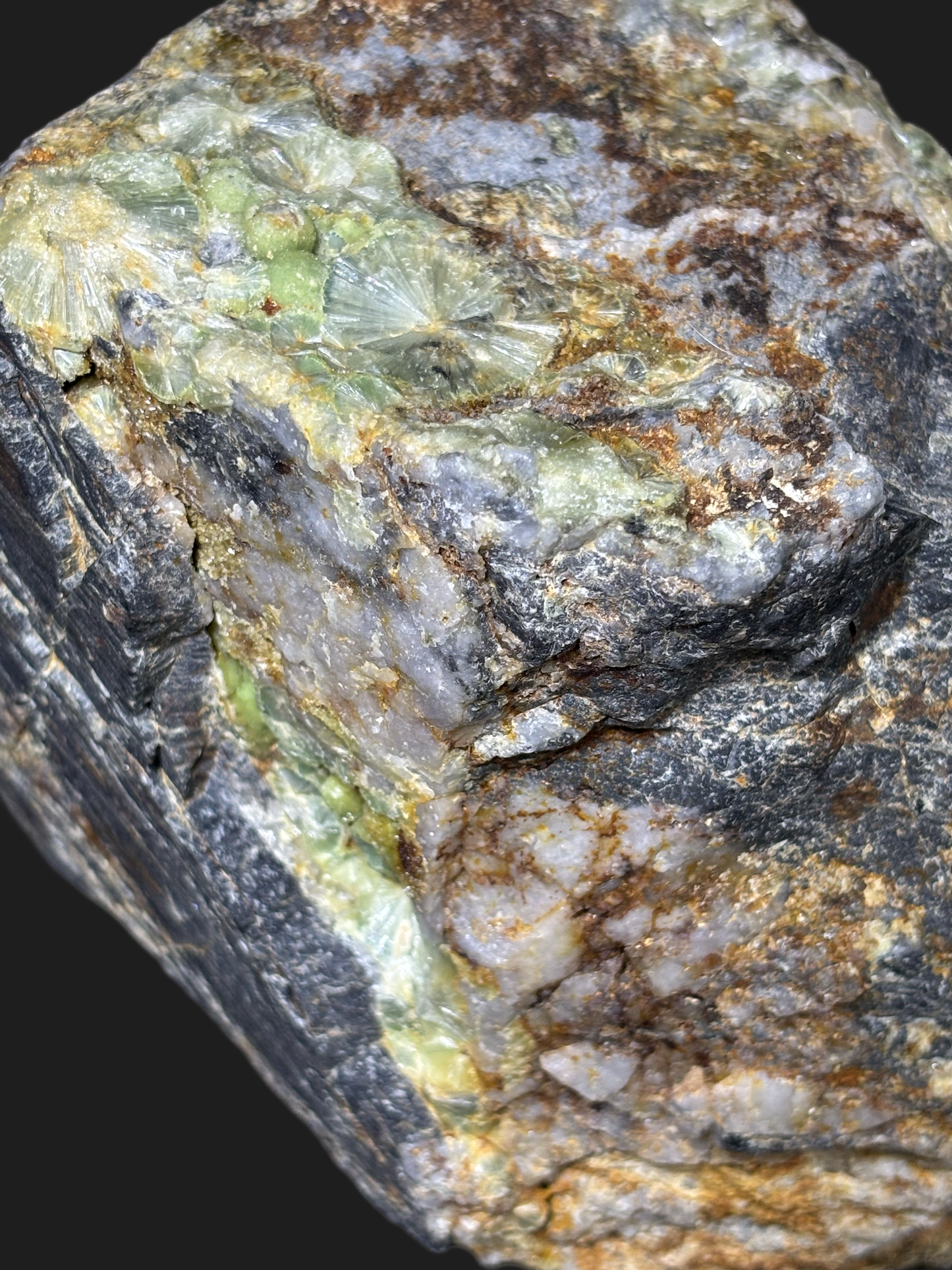 Super Rare Large Wavellite on Novaculite & Quartz Matrix with Clear Quartz Points and Iron Deposits – Mauldin Mountain, Arkansas