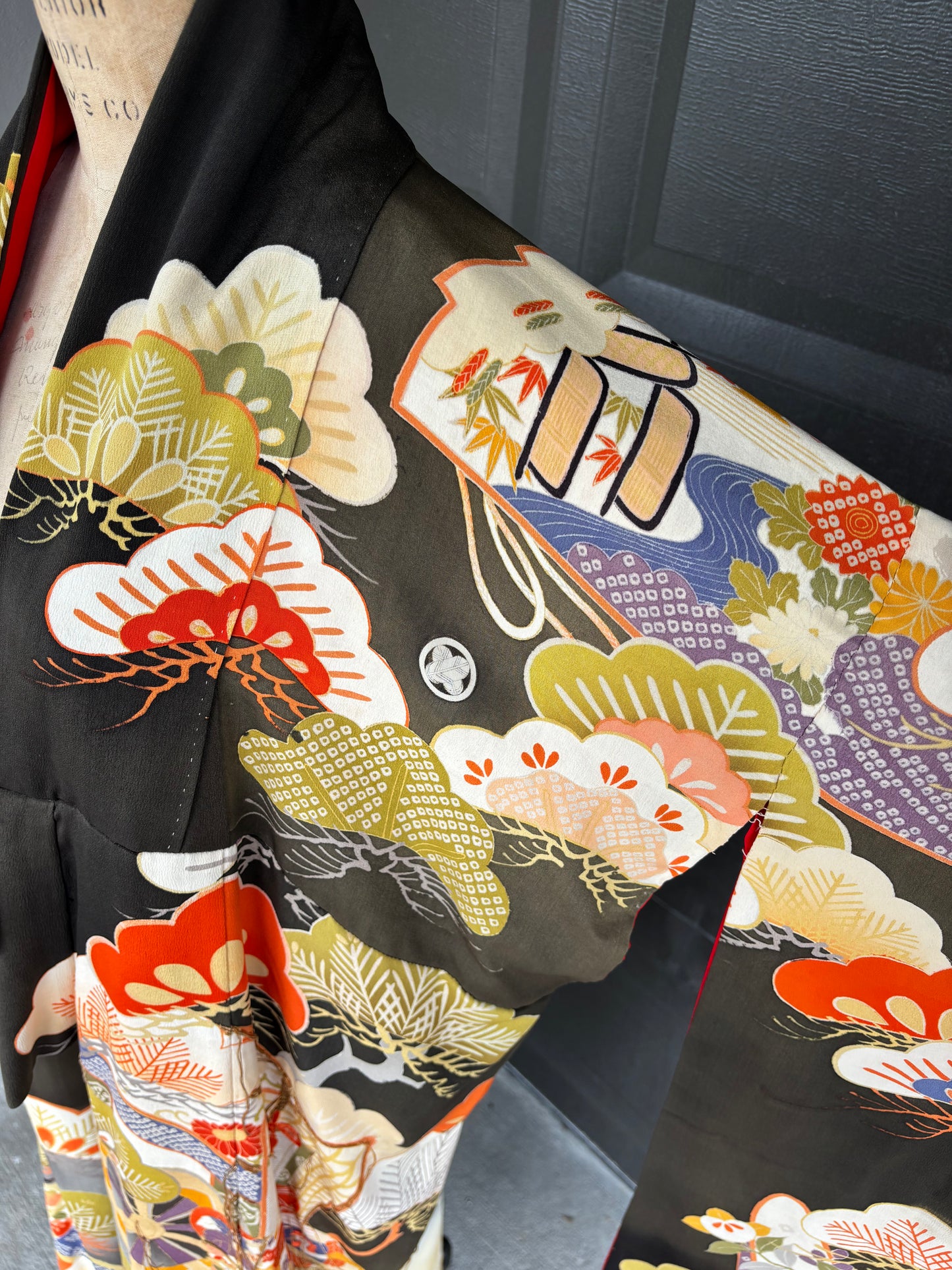 Antique Japanese Silk Uchikake (c. 1920s-1940s) – Ceremonial Formal Family Kimono w/ Mokko Crests, Pine & Fan Motif