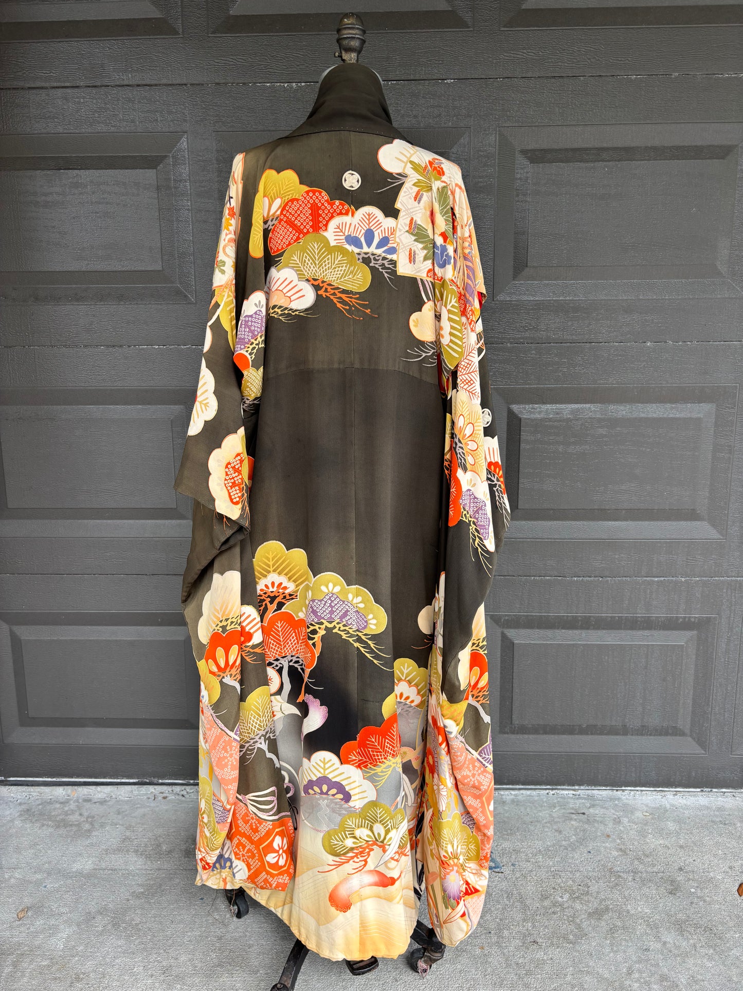 Antique Japanese Silk Uchikake (c. 1920s-1940s) – Ceremonial Formal Family Kimono w/ Mokko Crests, Pine & Fan Motif