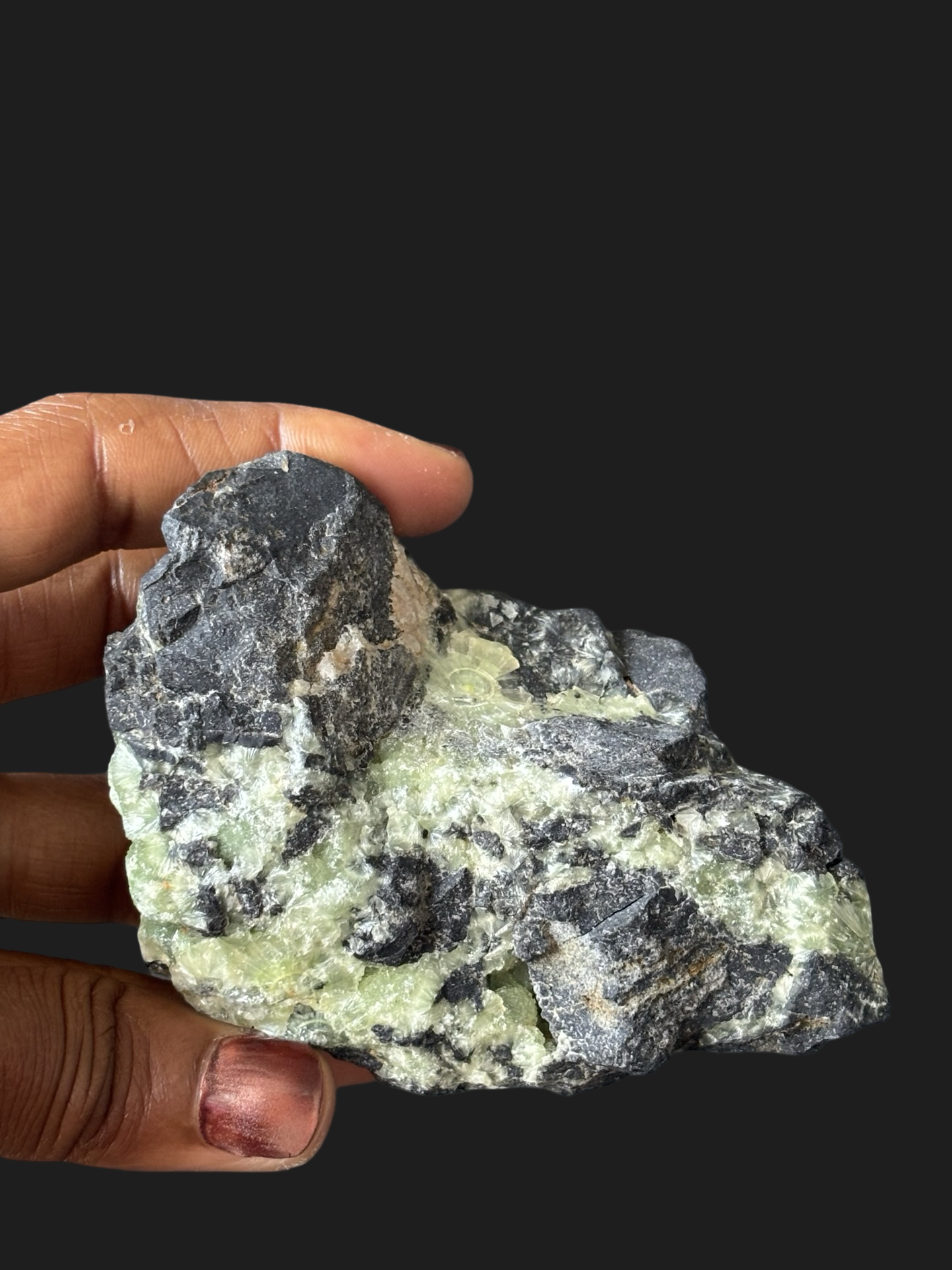 Exceptional Wavellite Specimen with Extremely Sparkly Botryoidal Formations on Novaculite Matrix – Mauldin Mountain, Arkansas